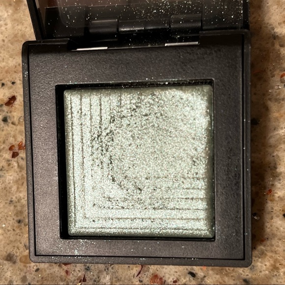 Nars dual intensity eyeshadow- tarvos - Picture 2 of 4